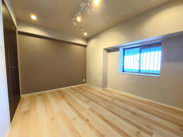 キャッスル共進マンション 洋室2