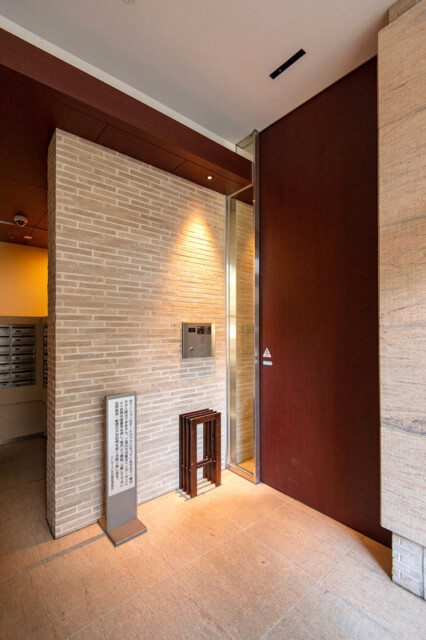 クレヴィア中目黒 風防室