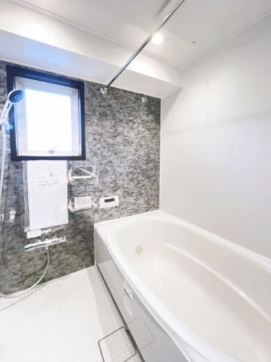 ニューライフ西早稲田 浴室