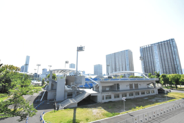 有明テニスの森ショーコート