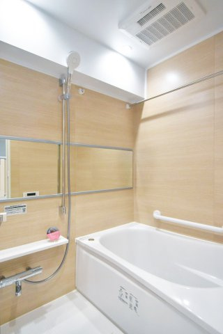 ファミール浜園 浴室