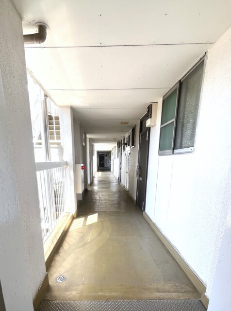 東山コーポラス 玄関廊下