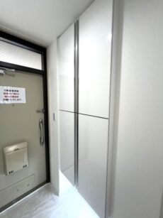 東山コーポラス 玄関廊下