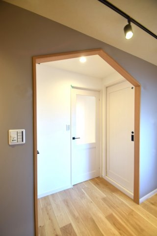 マンション御殿山 玄関廊下