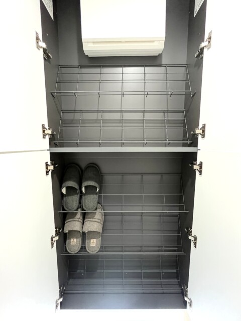 東山コーポラス玄関廊下