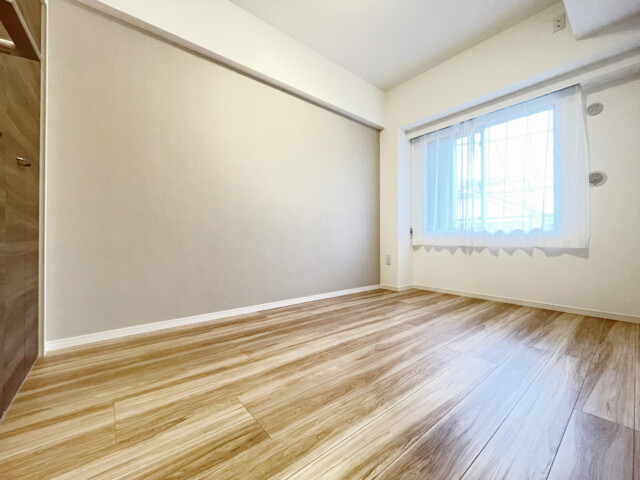 小石川ザ・レジデンスイーストスクエア 洋室