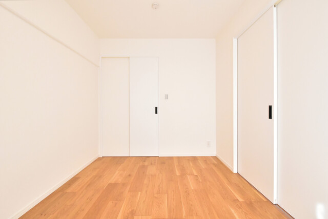 飯田橋第一パークファミリア 洋室2