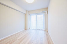 五反田ロイヤルハイツ 洋室1