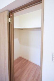 フジタ関口マンション 洋室1