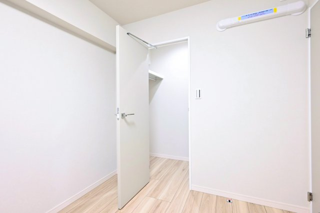 五反田ロイヤルハイツ サービスルーム