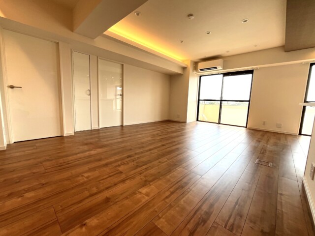 マンション小石川台 (9)LDK