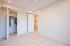 ライオンズマンション上野毛 洋室1