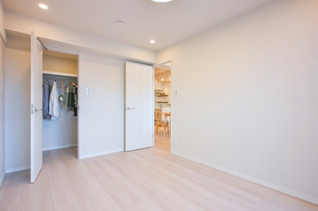 ライオンズマンション上野毛 洋室1