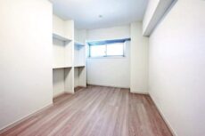 ライオンズマンション大森 洋室1