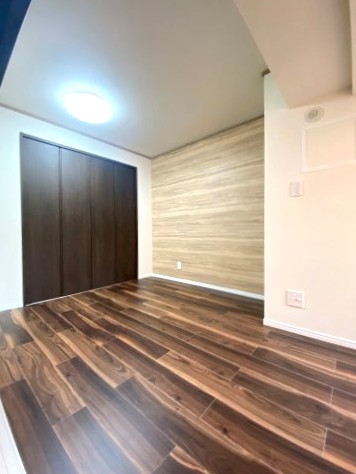 ライオンズマンション大森 洋室2