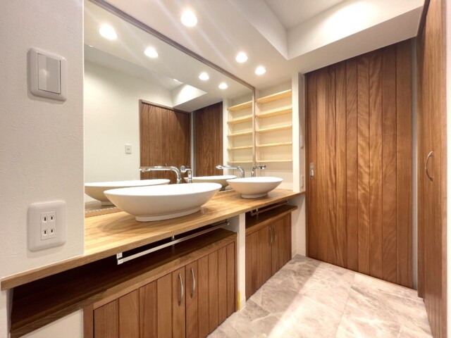 藤和島津山コープ 洗面室