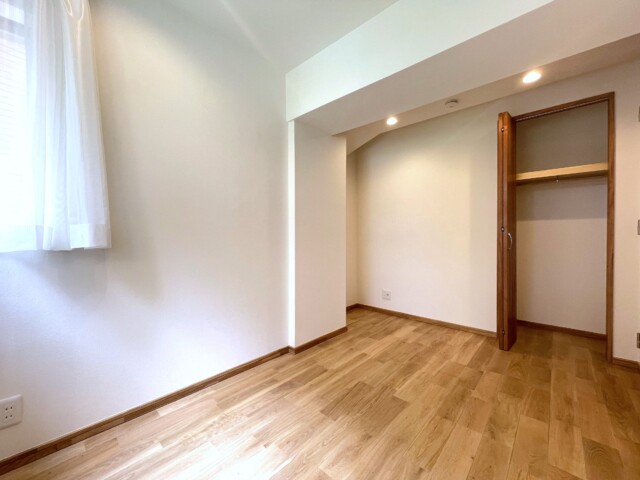 藤和島津山コープ 洋室2