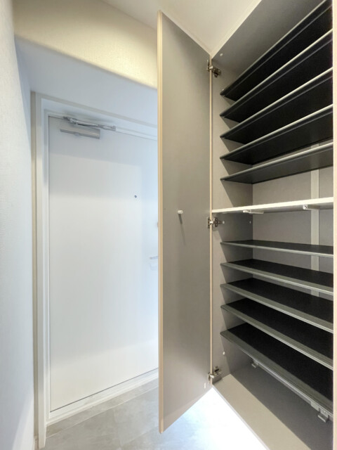 日商岩井亀戸マンション 玄関廊下