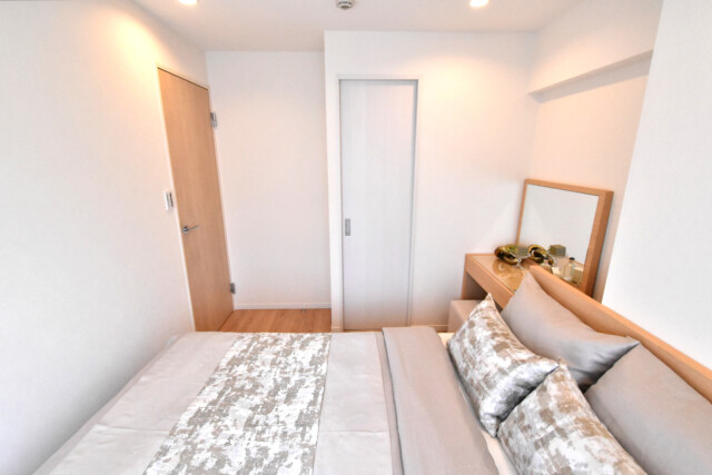 ライオンズマンション乃木坂 洋室2