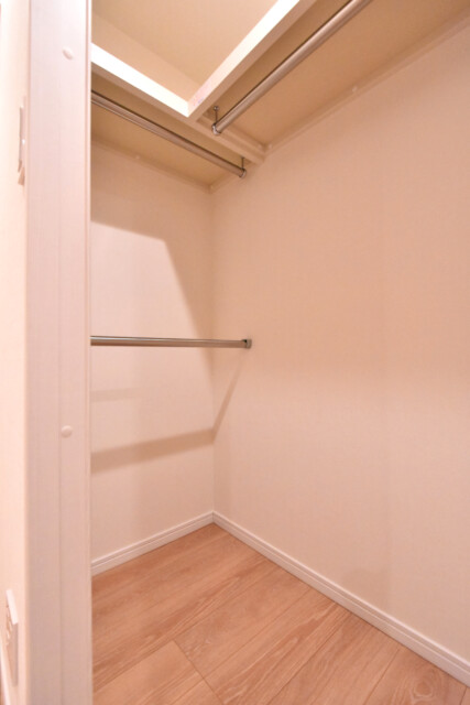 ライオンズマンション乃木坂 サービスルーム1