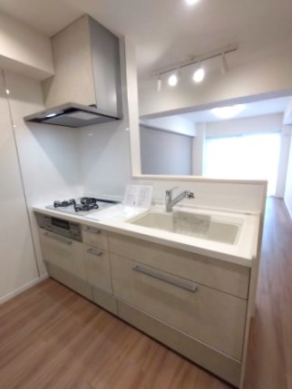 日商岩井亀戸マンション キッチン