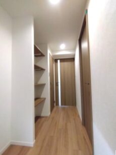 日商岩井亀戸マンション 廊下