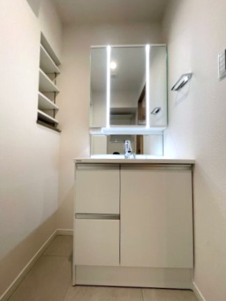 グランドパレス田町 洗面室