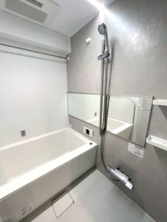 グランドパレス田町 浴室