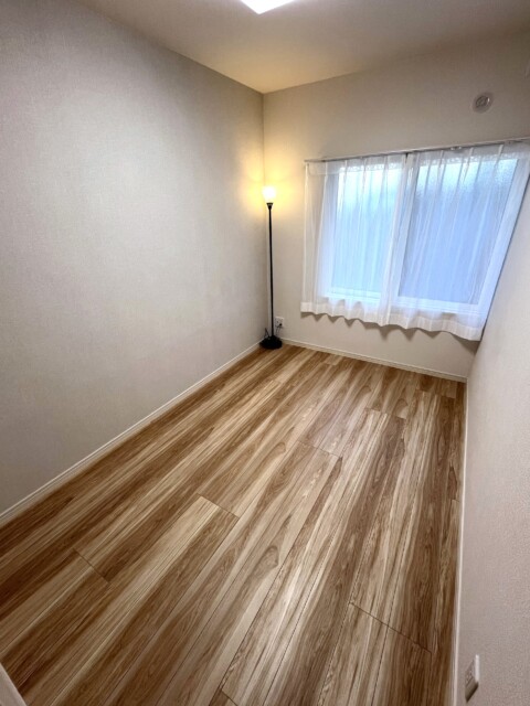 瀬田ハイツ 洋室2