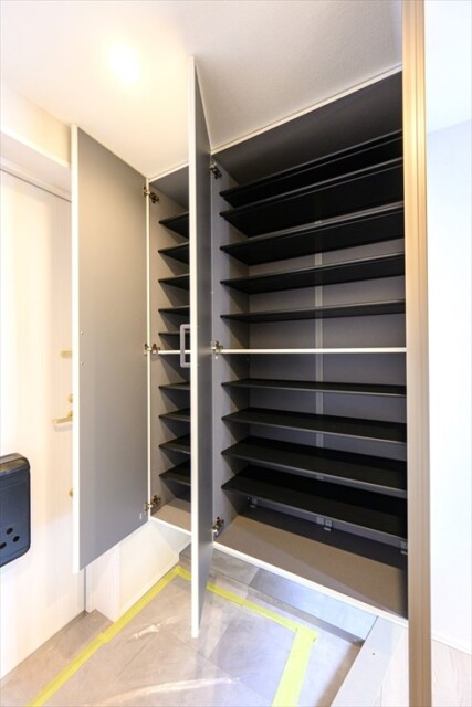 インペリアル中野南フラット 玄関