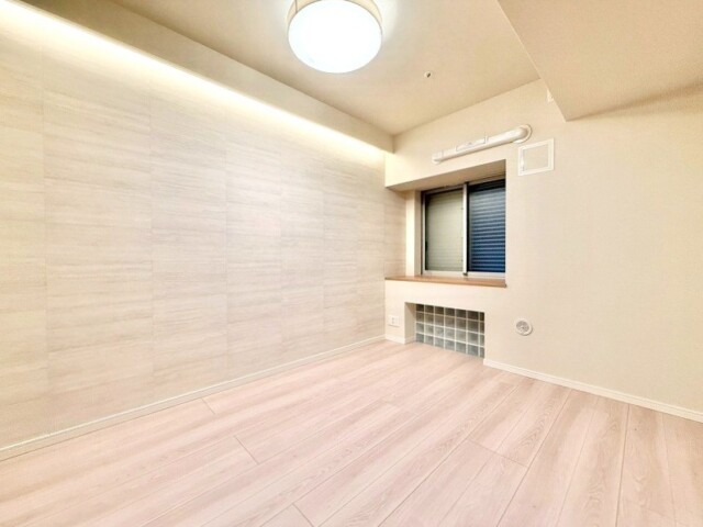 ベイクレストタワー 洋室1