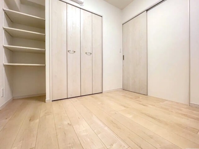 飯田橋第一ファミリア 洋室2