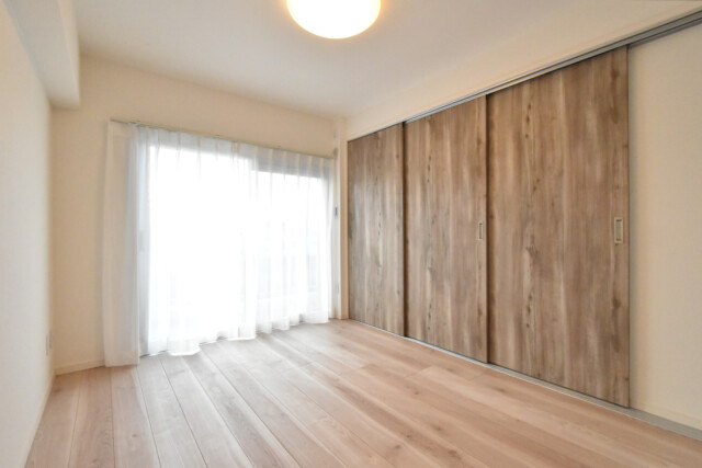 ソフィア東大島 洋室1