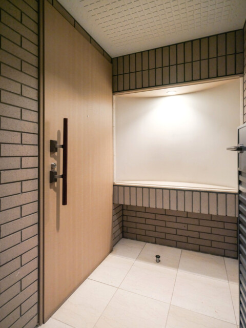 東急ドエル・プレステージ池田山クレアモント 玄関