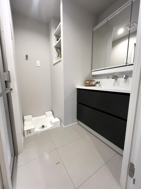 グローリオ駒沢大学 洗面室