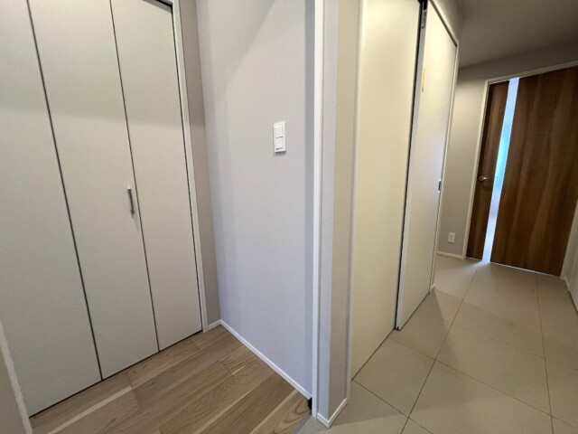 グローリオ駒沢大学洋室2