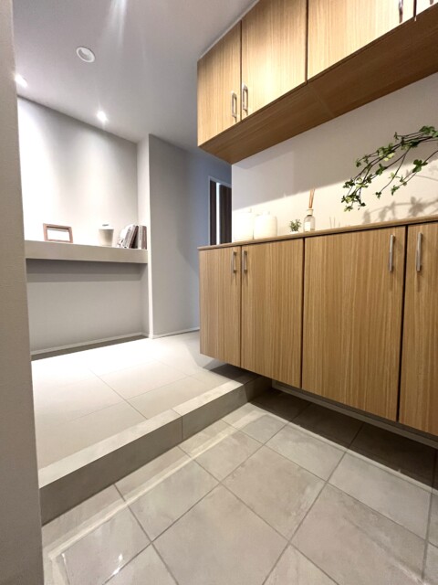 グローリオ駒沢大学 玄関廊下