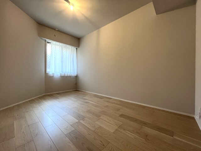 グローリオ駒沢大学 洋室1