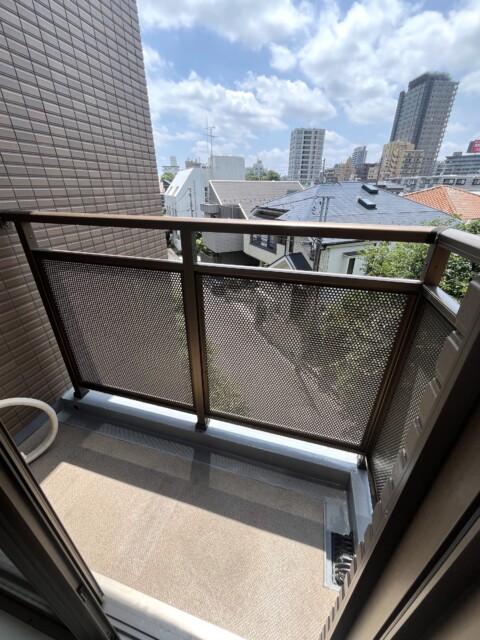 グローリオ駒沢大学 バルコニー