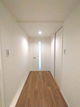 駒場ネオパレス 玄関 駒場ネオパレス 玄関