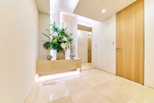 パークタワーグランスカイ 玄関ホール