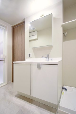 三井音羽ハイツ 洗面室