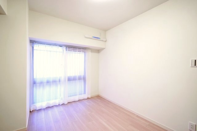 三井音羽ハイツ 洋室1