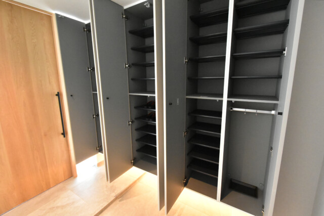 パーク・ハイム新町三丁目 玄関