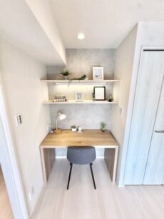 メゾンドール代々木 洋室1