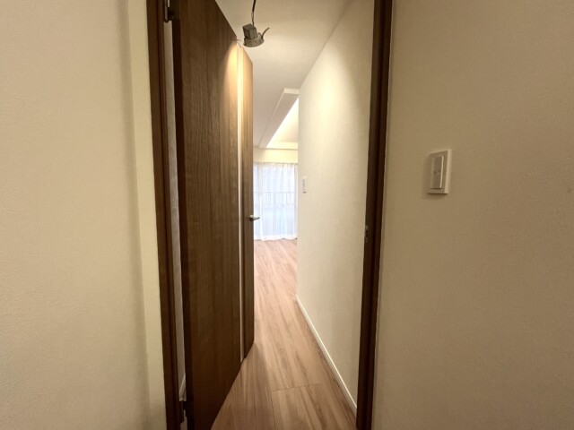 モナーク三軒茶屋 LDK