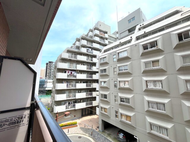 デ・リード日本橋箱崎 バルコニー