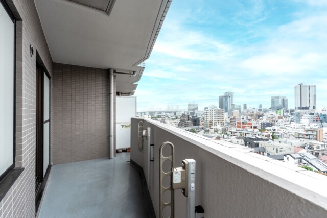 クレッセント渋谷神泉 バルコニー