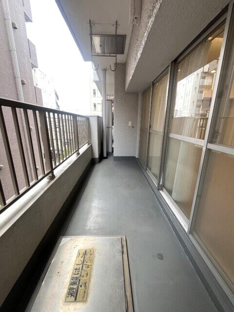 モナーク三軒茶屋 バルコニー