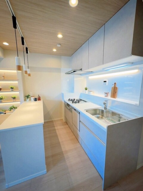 秀和幡ケ谷レジデンス キッチン